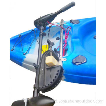 Braket motor pada kayak (besar)